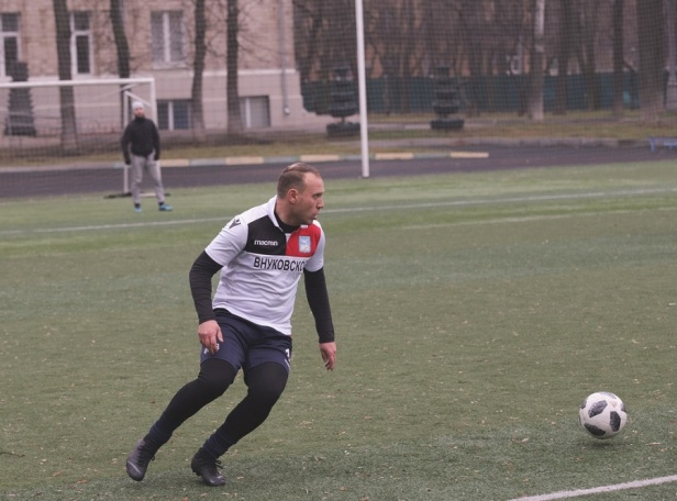 Футболисты из команды «Поселение Внуковское» одержали победу в завершающем туре чемпионата Urban Cup