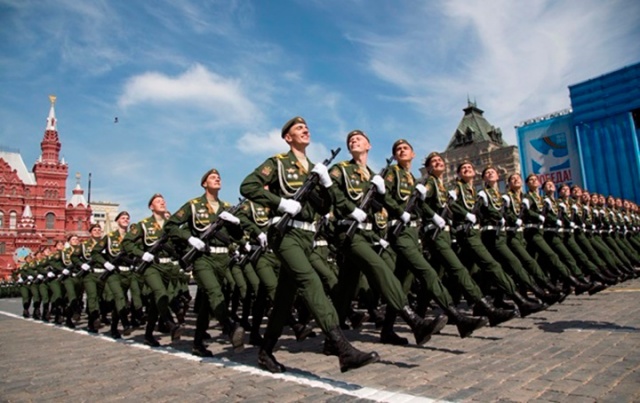 Военкомат ТиНАО принимает участие во всероссийской акции "Есть такая профессия Родину защищать!"