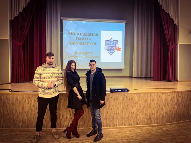 Представители Молодежной палаты поселения Внуковское посетят экскурсию ретро-автомобилей