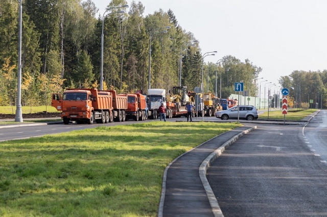 Строительство трассы от Киевского шоссе до Варшавского завершат до конца 2020 года