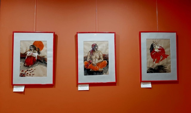 Персональную выставку картин открыли в Культурном центре «Внуково»
