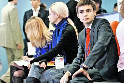 Карьерные лифты для москвичей: система молодежного парламентаризма способствует профессиональному росту