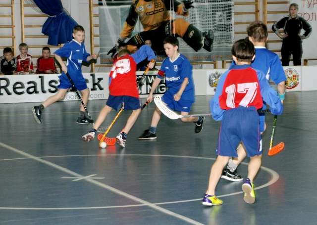 Юные атлеты из школы №1788 выступили на соревнованиях по флорболу