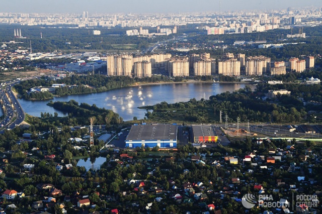 По просьбам москвичей в столице построят три новых парковых зоны