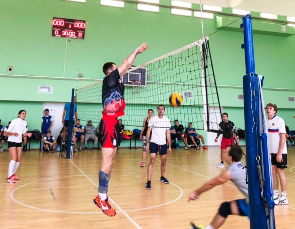 Во Внуковском состоялся волейбольный турнир, организованный Молодежной палатой