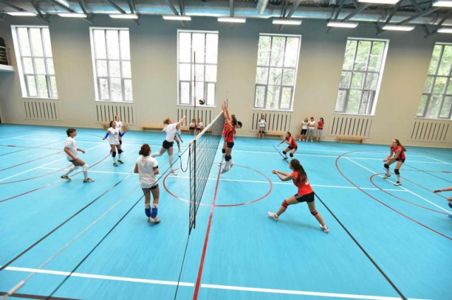 Представители Молодежной палаты перенесли турнир по волейболу