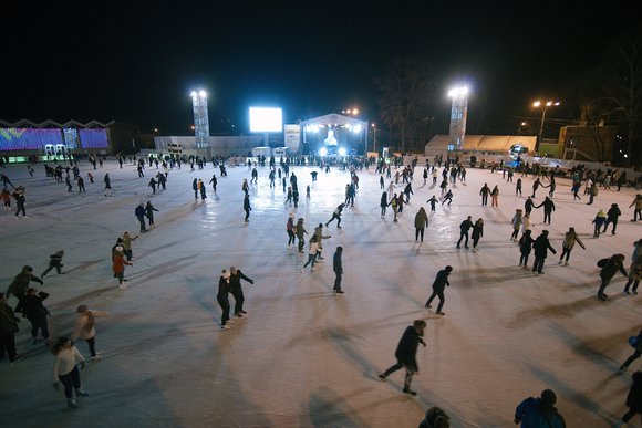 Зимой в Москве появится около 1,5 тысячи катков