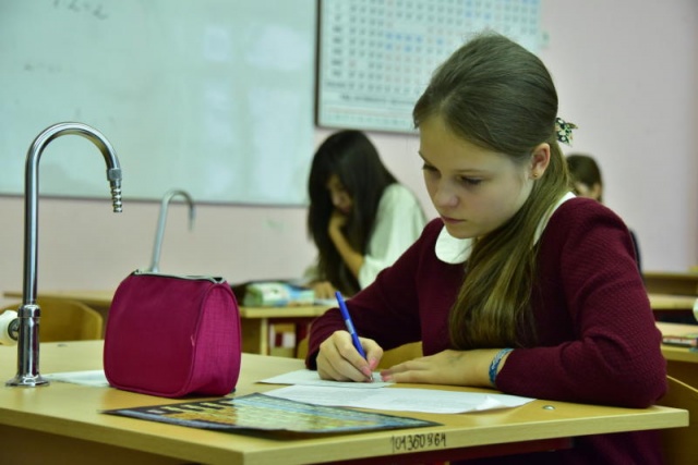 Всероссийские проверочные работы по русскому языку проведут в школах Москвы