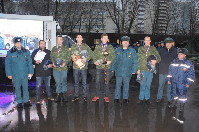 Впервые в Москве состоялись соревнования среди представителей общественных студенческих спасательных формирований