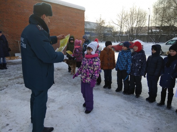 В пожарно-спасательной части Щербинки состоялась экскурсия для школьников