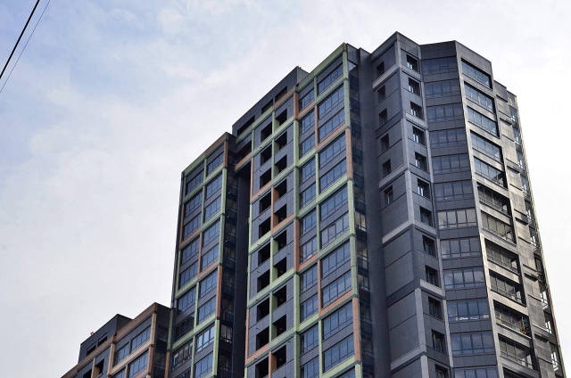 Более 840 тысяч «квадратов» жилья ввели в эксплуатацию в ТиНАО с начала года  