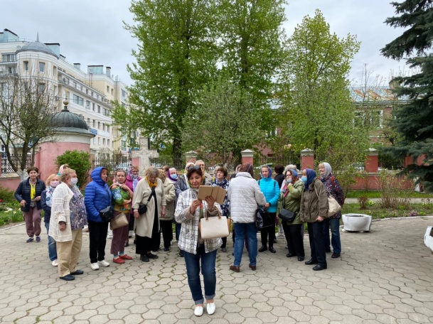 Экскурсию в Калугу организовали для представителей старшего поколения